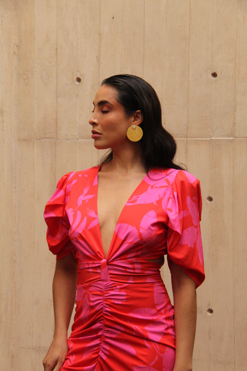 TATIANA, ARETES DESMONTABLES CON BAÑO DE ORO Y PIEDRAS NATURALES.