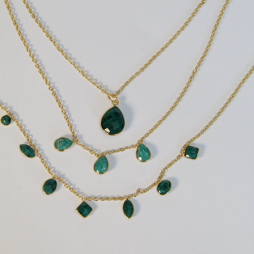 LIA, COLLAR CON PIEDRAS NATURALES