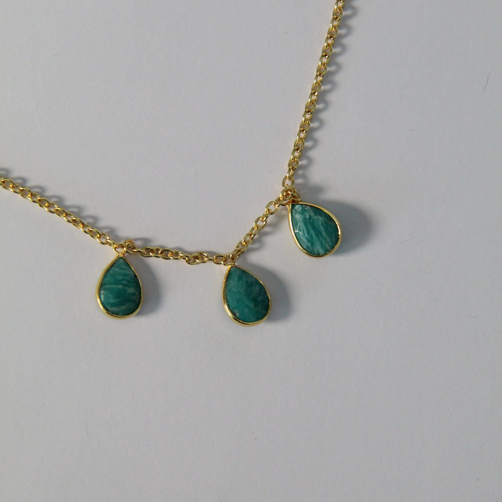 ALLANA, COLLAR CON PIEDRAS NATURALES