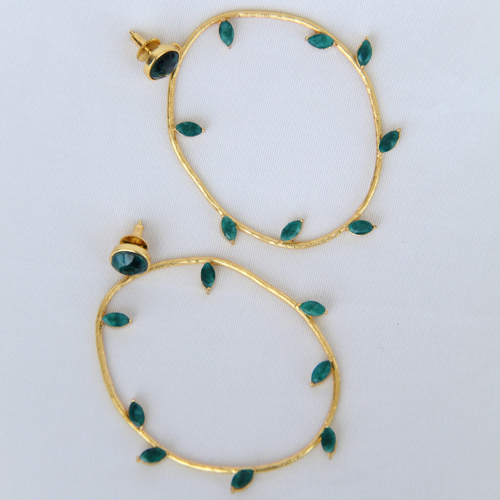 CITRA, ARETES DESMONTABLES CON PIEDRAS NATURALES Y BAÑO DE ORO