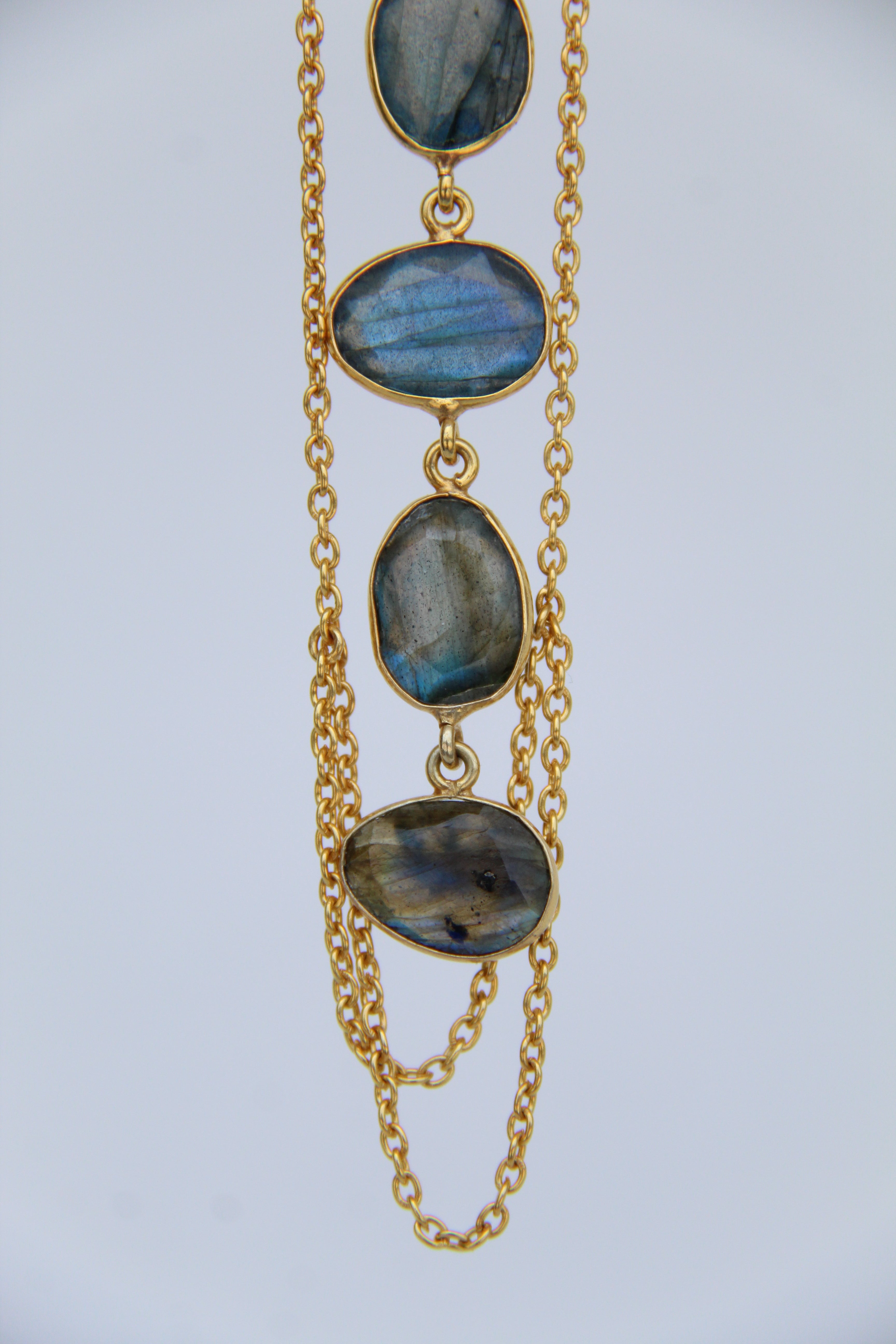 ANABELLA, COLLAR CON PIEDRAS NATURALES