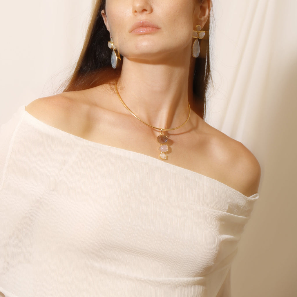 COLLAR LARISSA, desmontable con piedras naturales.