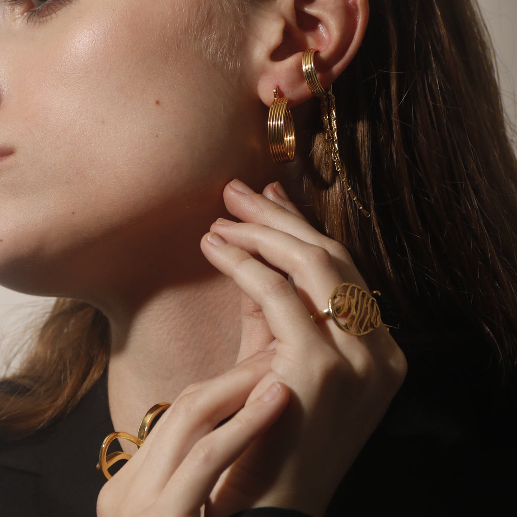 MINI AVA, ARRACADAS CON BAÑO DE ORO