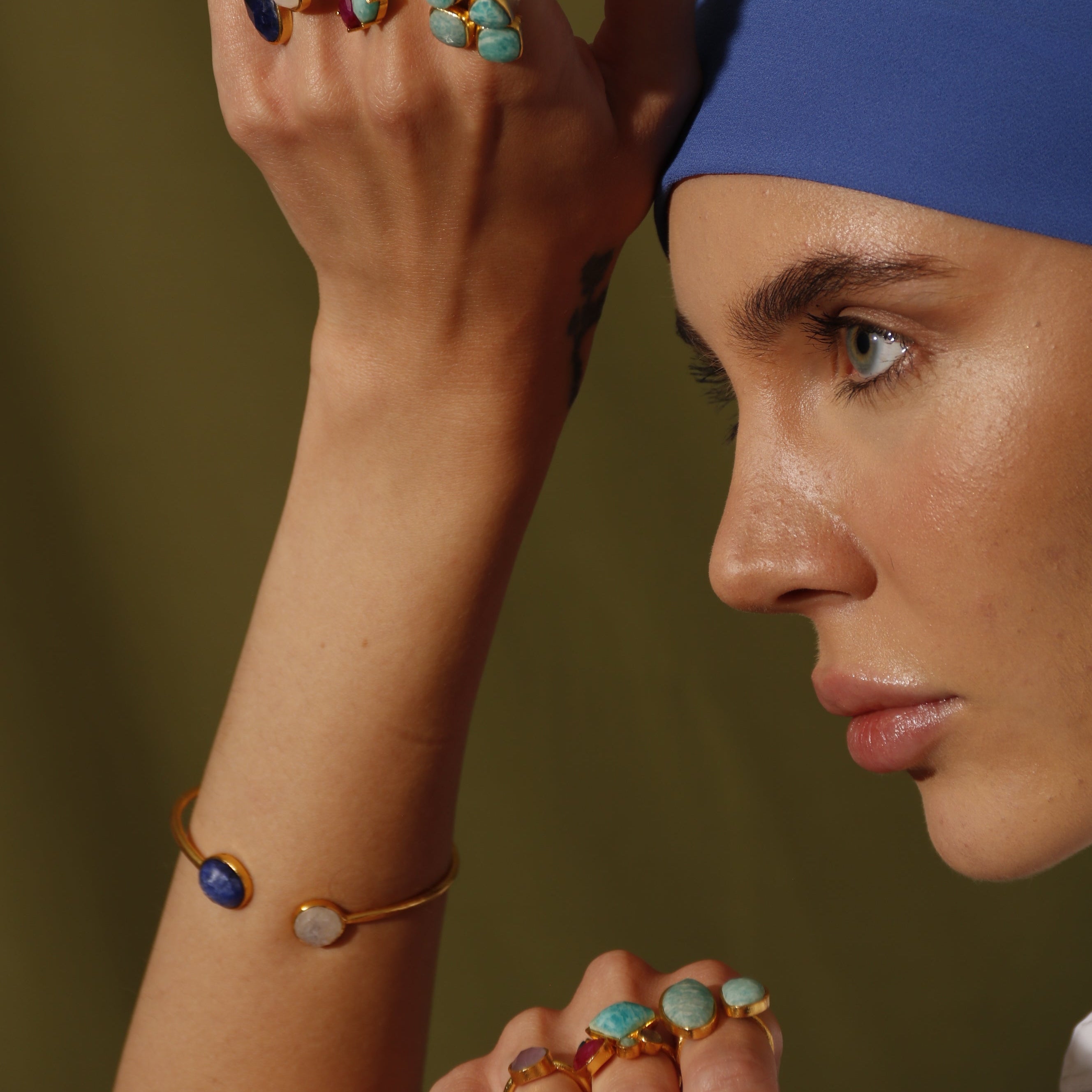 CLOE, BRAZALETE CON PIEDRA NATURAL