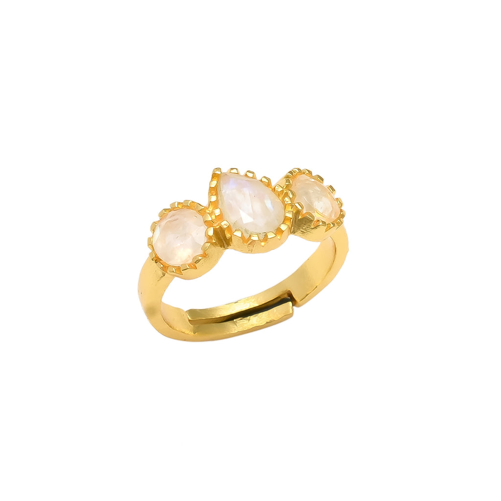 SARI, ANILLO CON PIEDRAS NATURALES Y BAÑO DE ORO