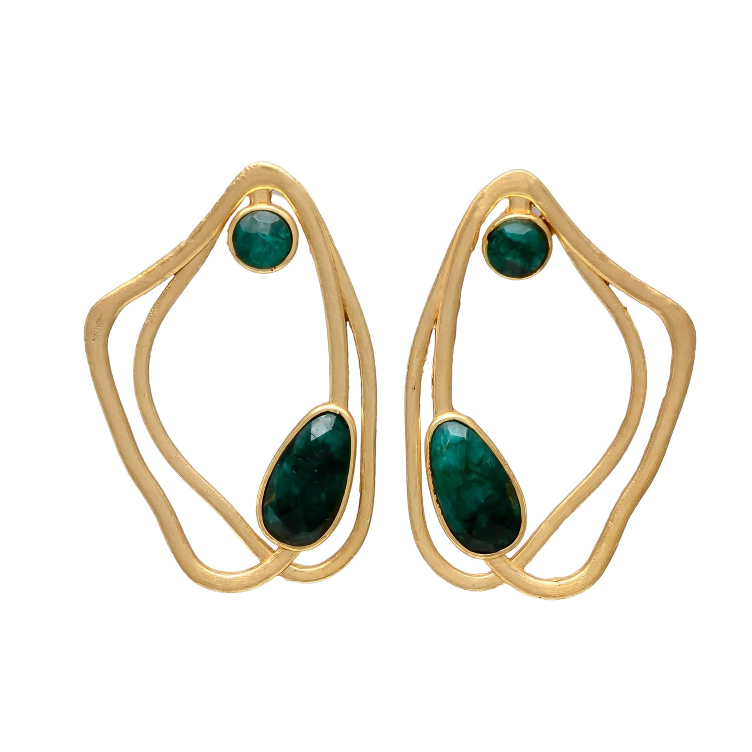 AYLA, ARETES CON PIEDRAS NATURALES Y BAÑO DE ORO