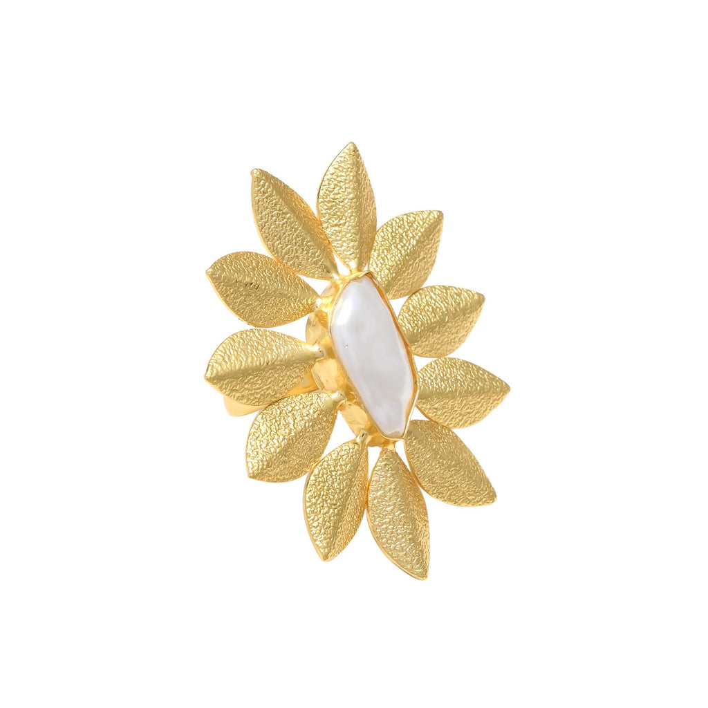 INDAH, ANILLO CON PERLA BARROCA Y BAÑO DE ORO