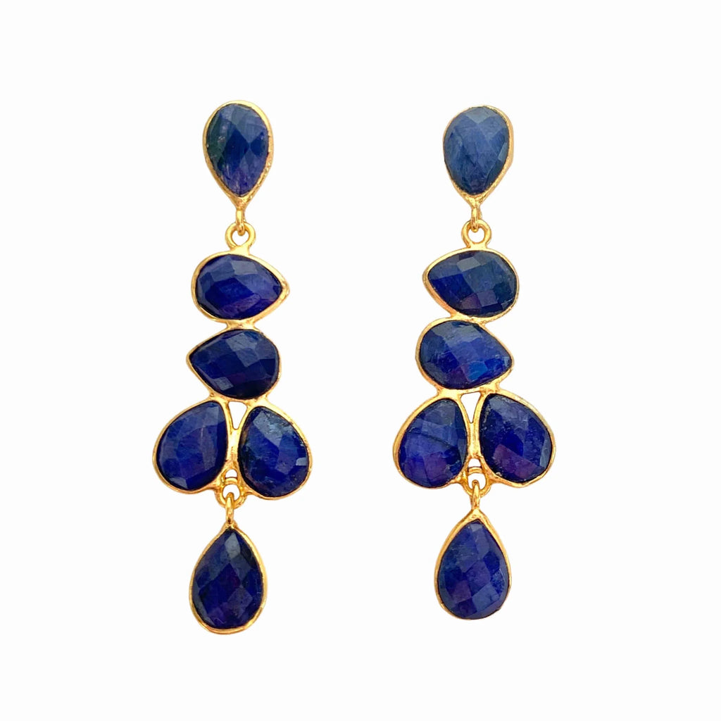 NARCISO, aretes con piedras, bañados en oro de 24k.