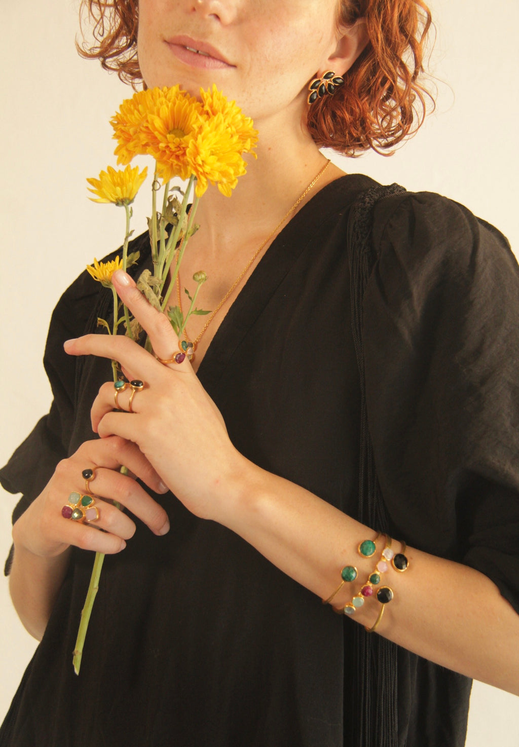 SOFIA, aretes con piedras naturales