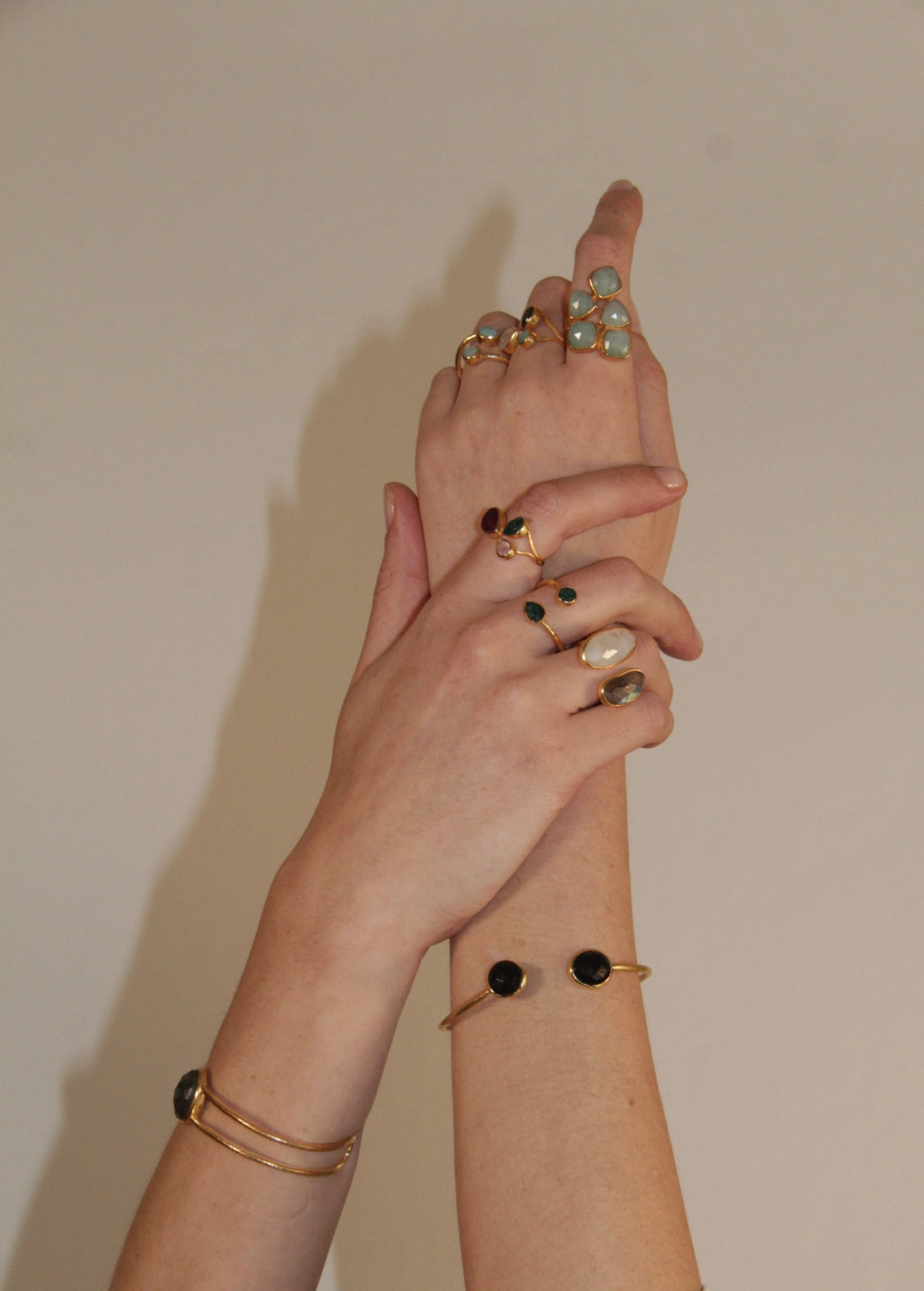 ALLEGRA, ANILLO CON PIEDRAS NATURALES