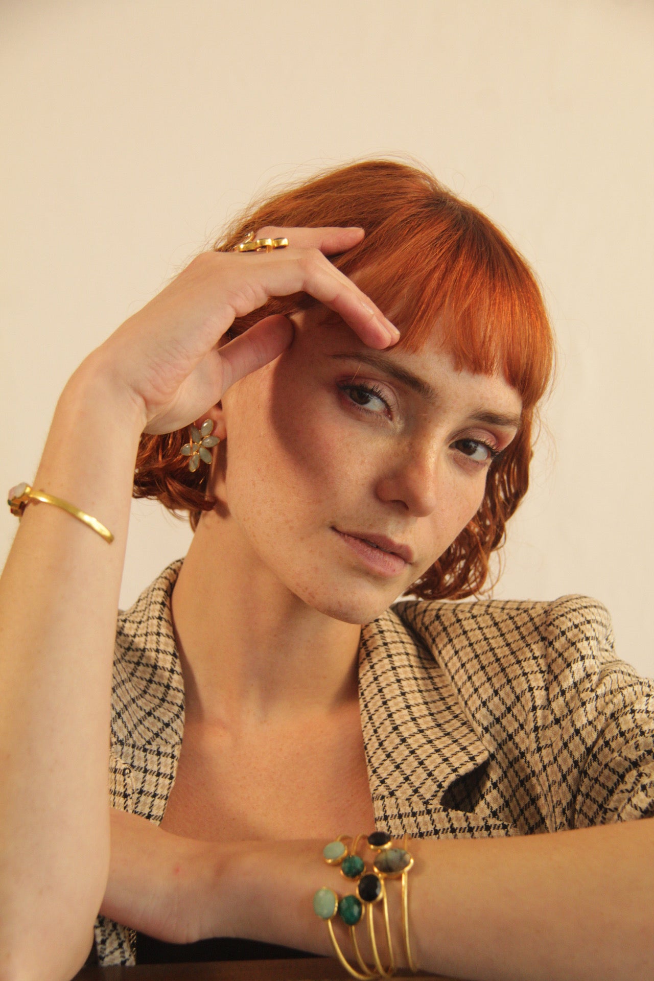 SKY, ARETES CON PIEDRAS NATURALES