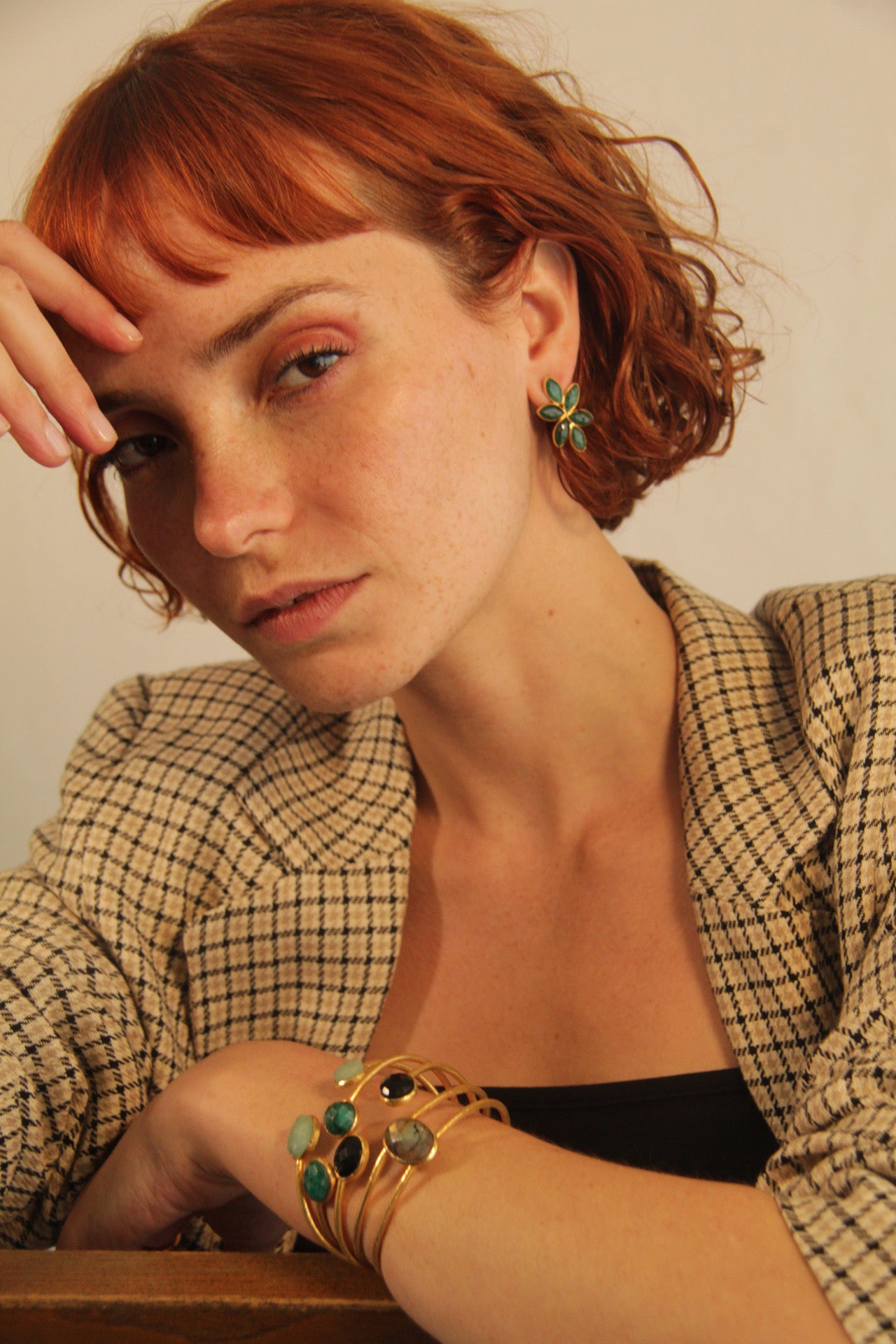 SKY, ARETES CON PIEDRAS NATURALES