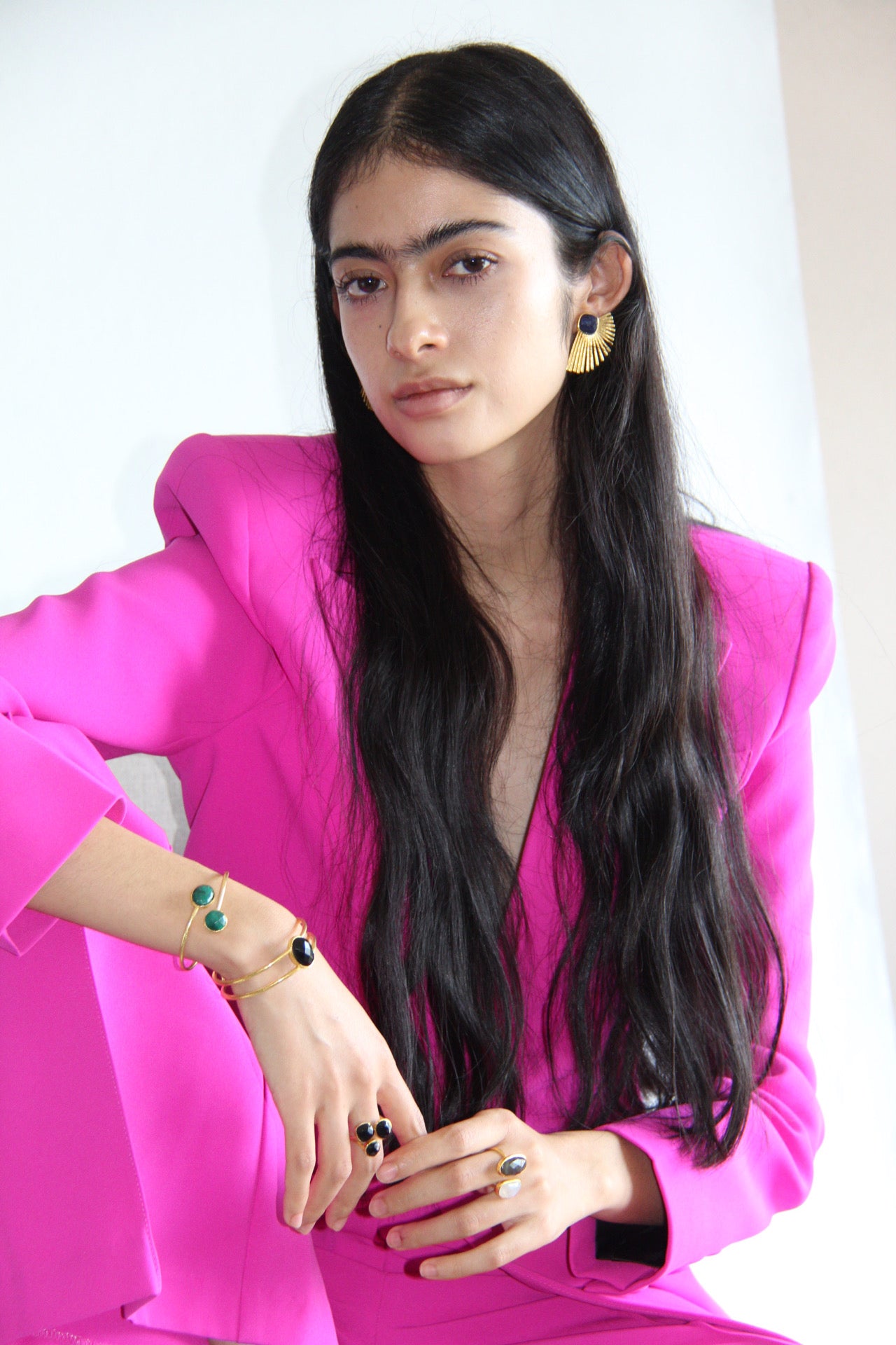 STELLA, aretes con piedras naturales