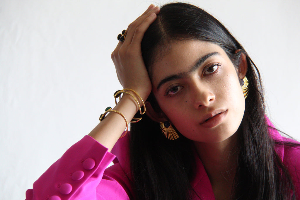 STELLA, aretes con piedras naturales