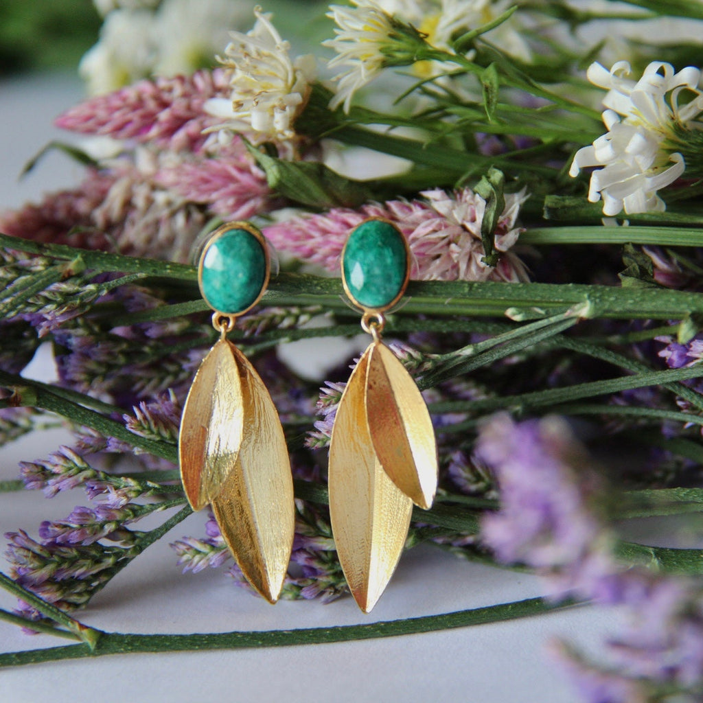 CAMILA, ARETES CON PIEDRAS NATURALES